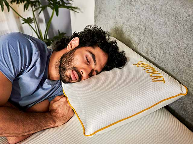 CoolTEC‚ Memory Foam Pillow