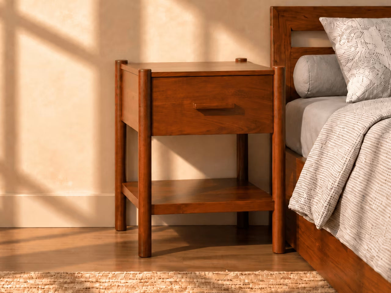 Ohayo Bedside Table